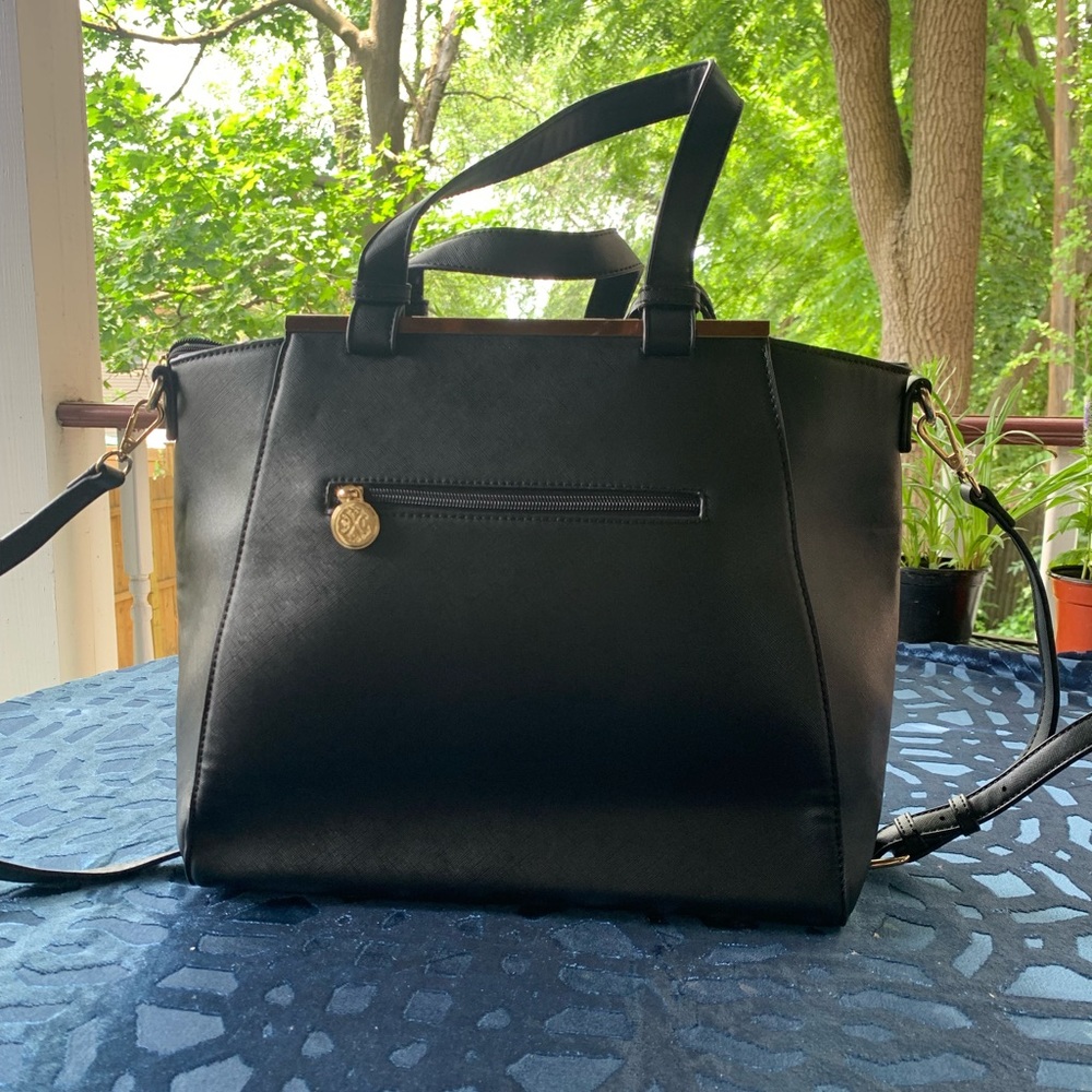 Effortlessly Chic, Versatile And Vegan Christian … - image 5